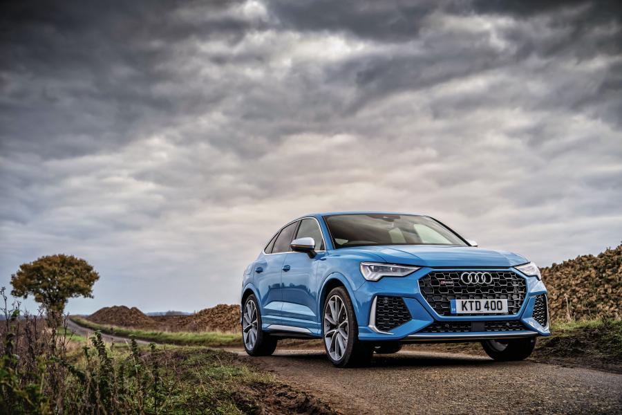  Audi RS Q3 Sportback 2019 года  (UK) (фото 9 из 71)